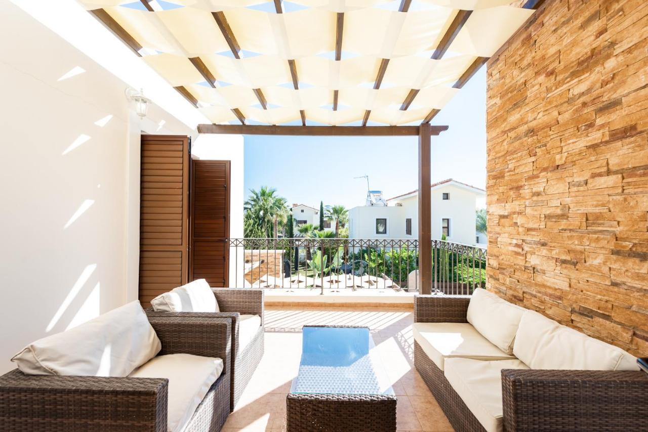 Villa Iris By Ezoria Villas Айя-Напа Экстерьер фото